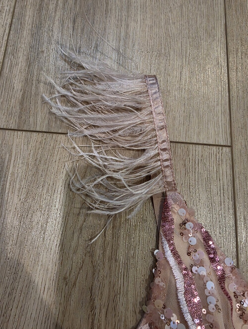 Bella Barnett Pink Sequin Feather Mini Dress Size L Rhinestone Party Cocktail - Picture 6 of 10